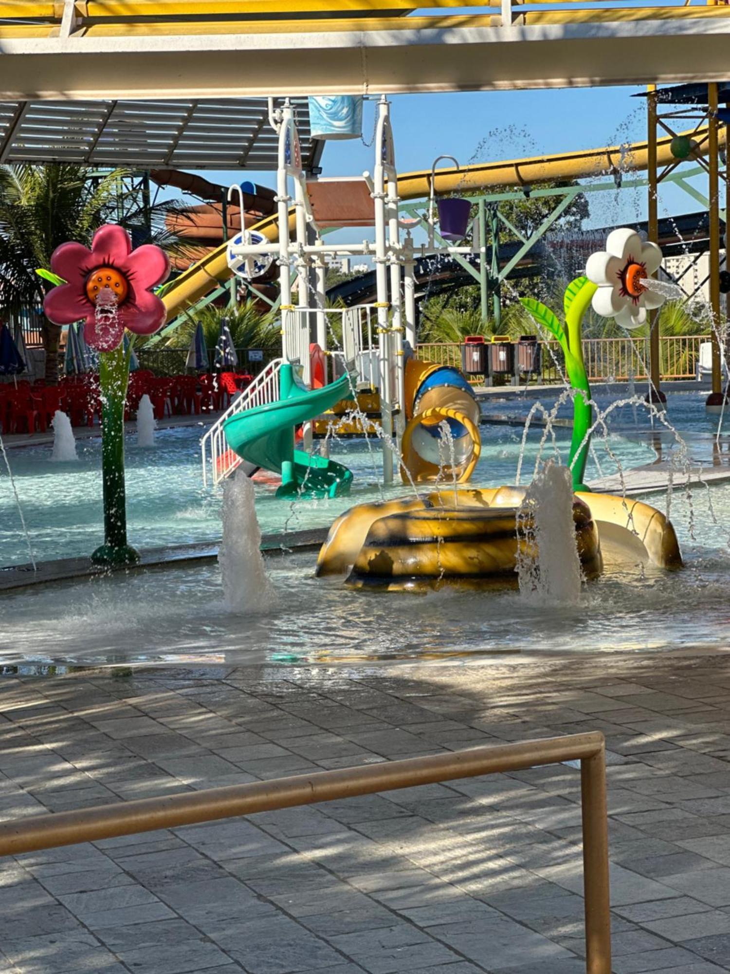 Piazza Di Roma Apartamento 915 Com Parque Aquatico Caldas Novas Exteriör bild